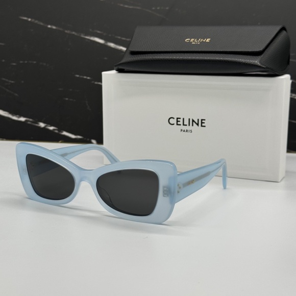 NEW CL40236I 84A CELINE BLUE GREY BUTTERFLY WOMEN CELINE SUNGLASSES - Picture 2 of 12